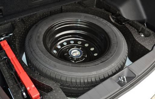 轮胎压力过低怎么处理,影豹轮胎压力过低怎么处理