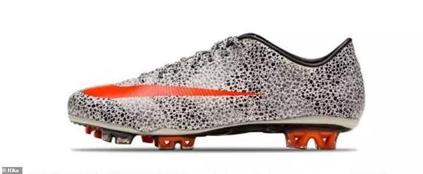 c罗的最新球鞋,c罗最新个人球鞋