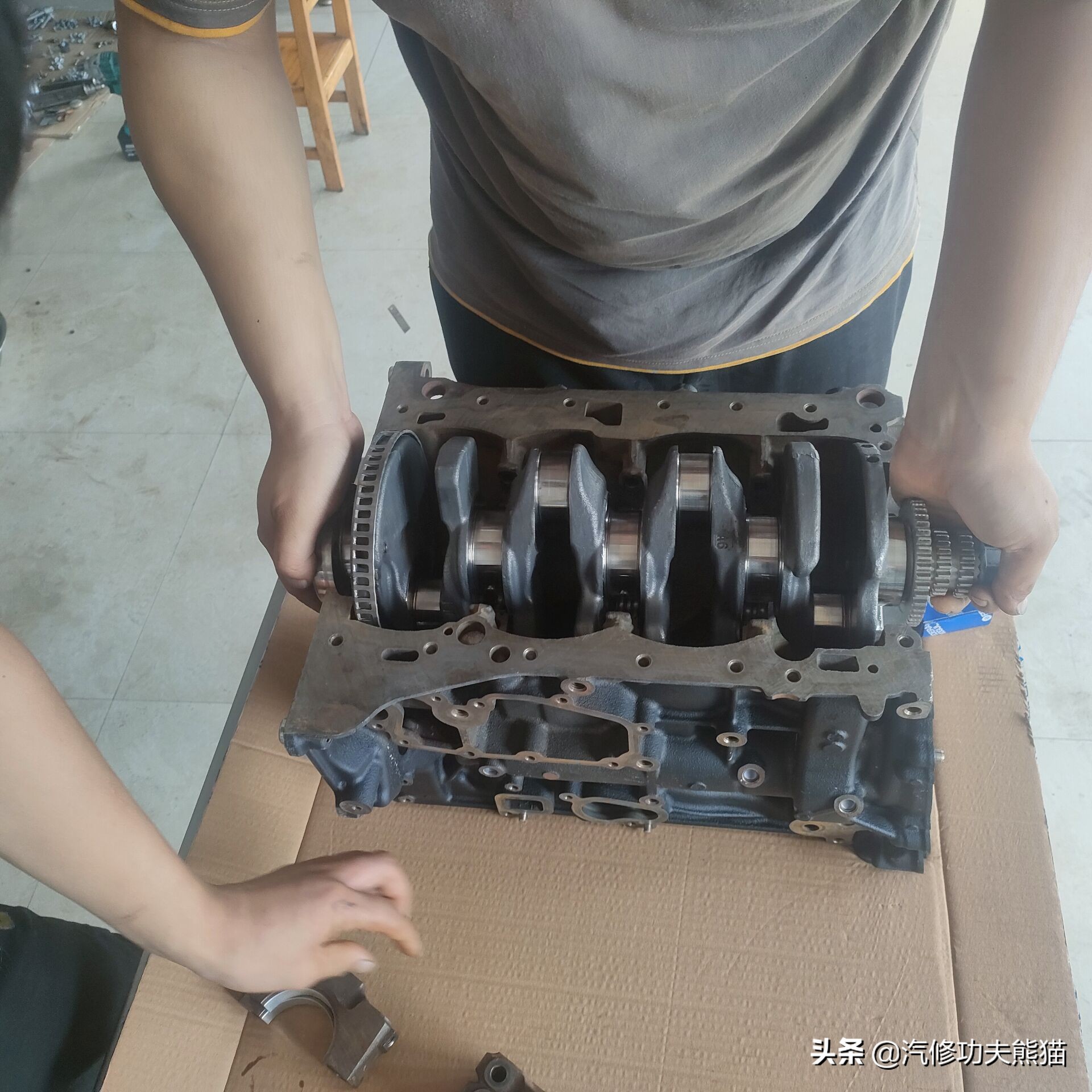 奥迪a4l治理烧机油,a4l奥迪烧机油怎样查