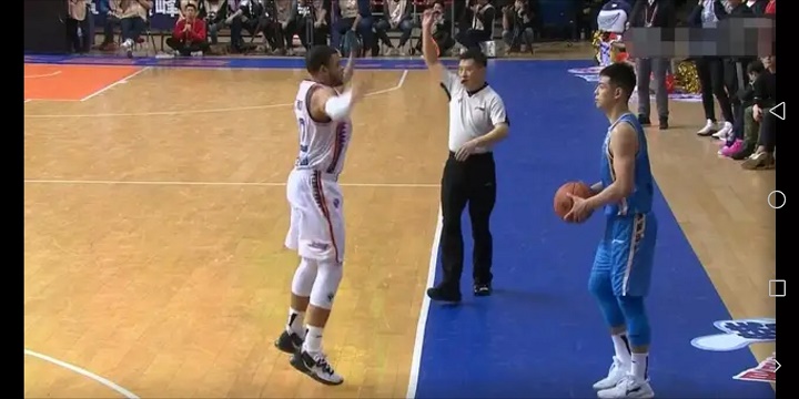 发边线球失误视频,发边线球为什么要过后脑勺