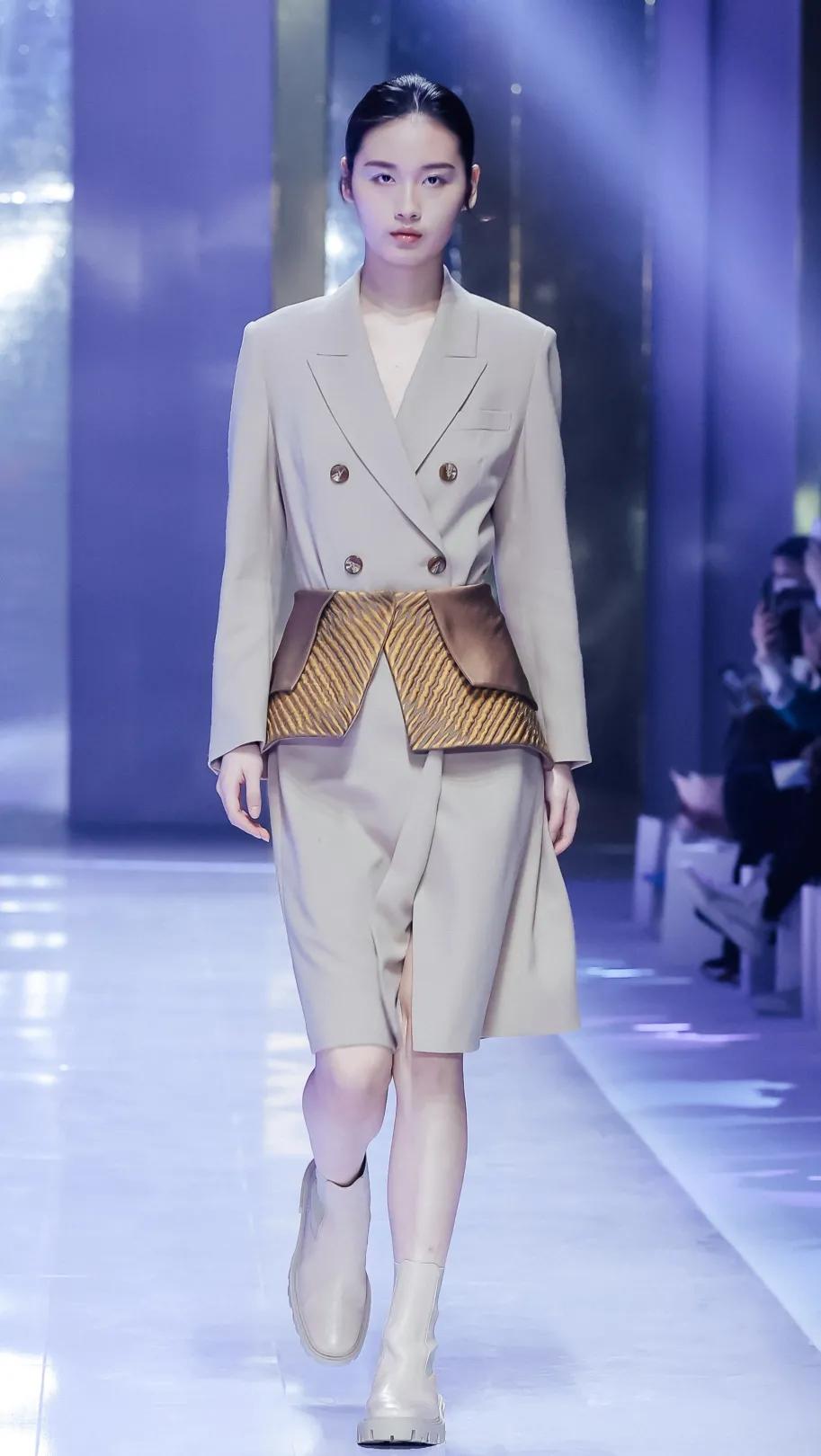 2021秋季流行款式风格,趋势2022春夏八大流行款式设计