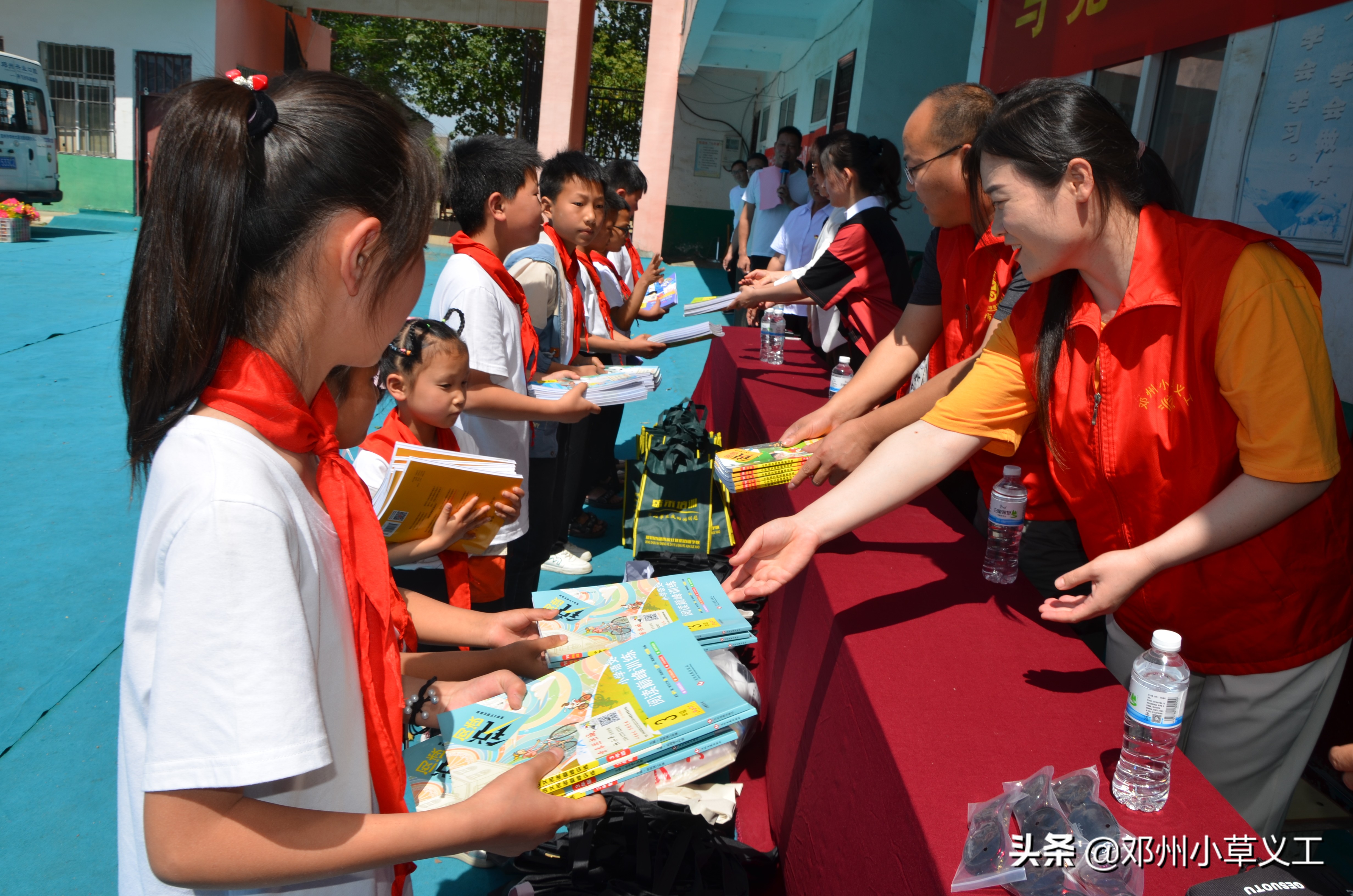 志愿服务活动学党史,学百年党史颂红色经典活动美篇