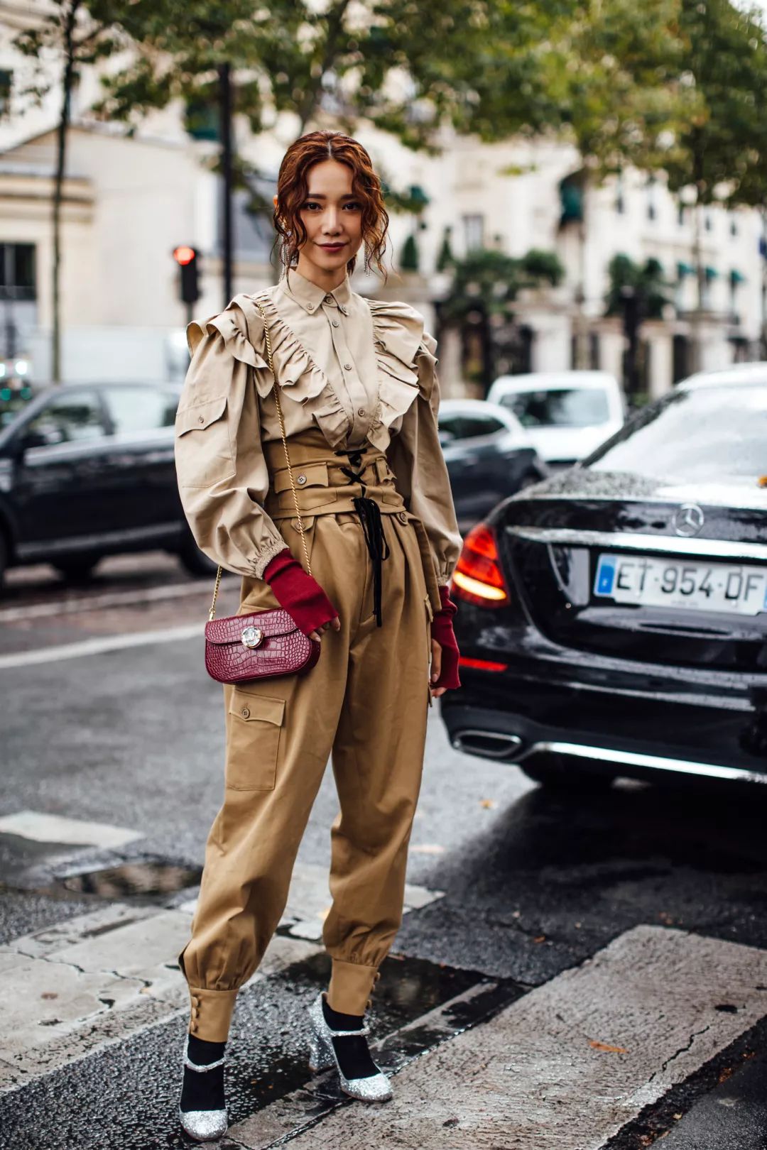 今年流行的露脚袜,是不是现在都流行穿长袜不露脚踝