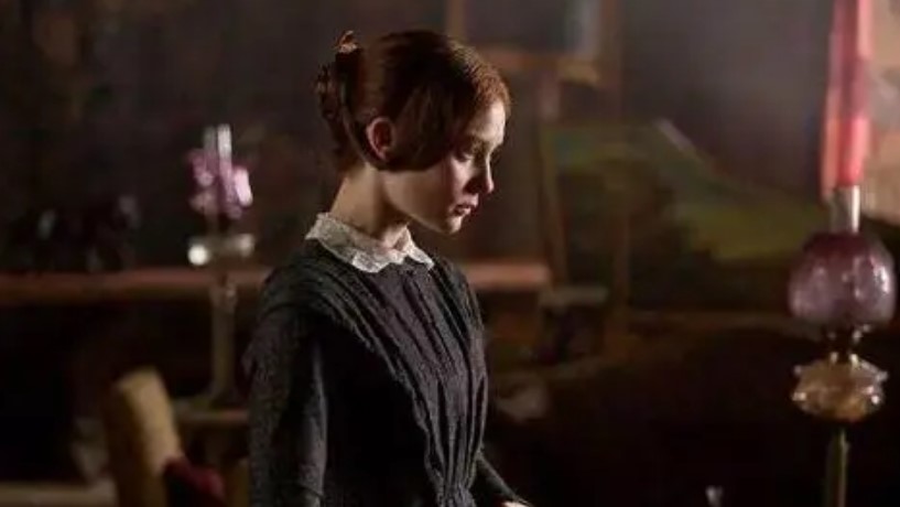 简爱平凡而自信,简爱平凡但不卑微