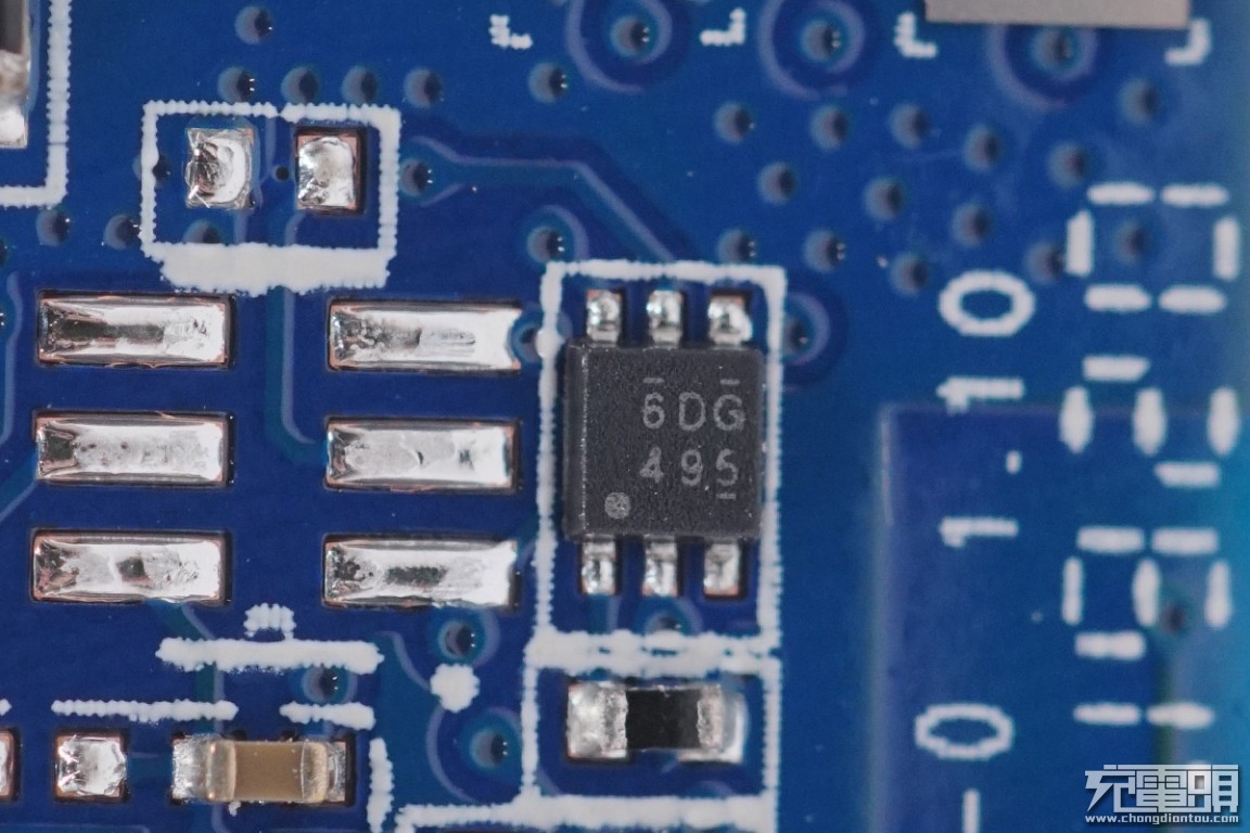 redmi红米充电宝20000毫安使用说明,拆解redmi67瓦快充