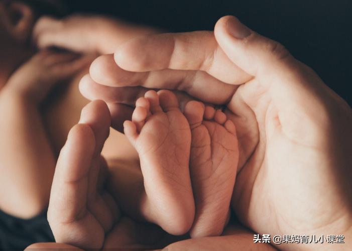 宝宝惊跳反射要叫魂吗,几个月的宝宝惊跳反射最厉害