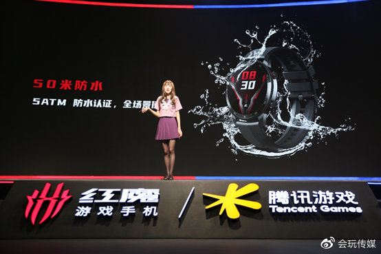 红魔6游戏手机深度测评,红魔165hz手机qq飞车