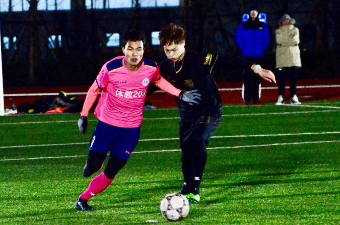 篮球足球排球台球网球,篮球足球羽毛球乒乓球排球图片