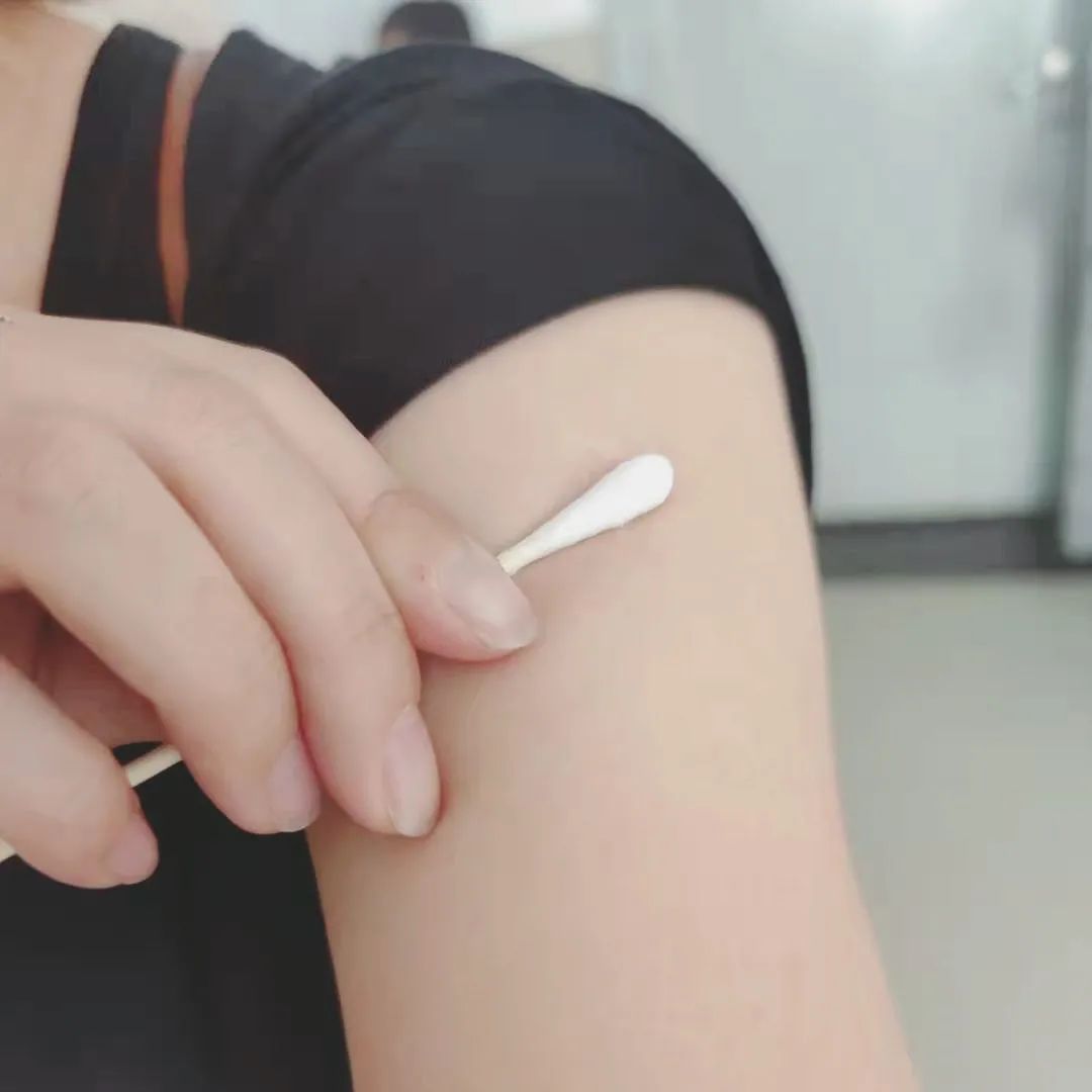 打完新冠疫苗的感觉真好,接受新冠疫苗后的感觉