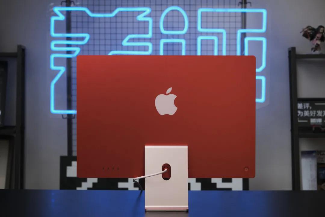 苹果推出更新版的27寸imac,苹果新款imac一体机开箱体验