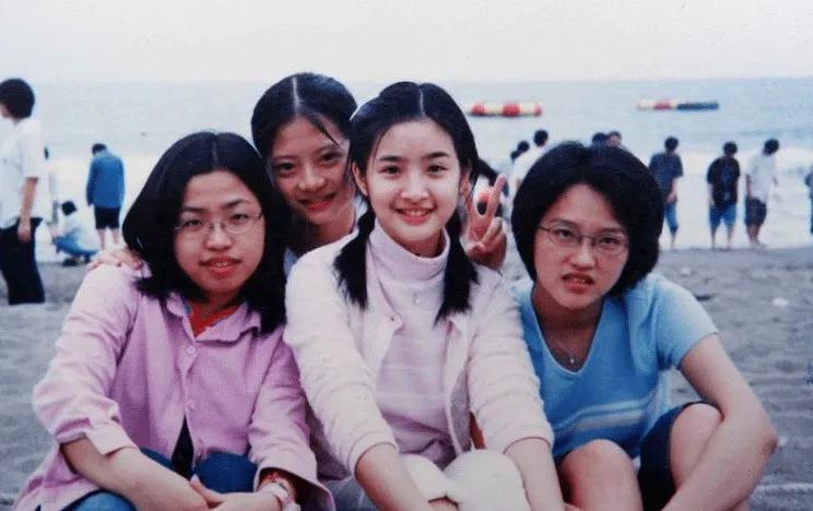 息影三年复出视频,林依晨回应清晨早起做饭服侍公婆