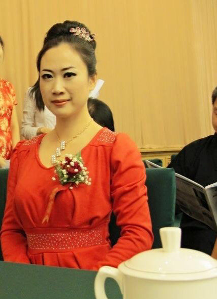 同是“后天”亿万富婆，你娶芙蓉姐姐，还是黄圣依？