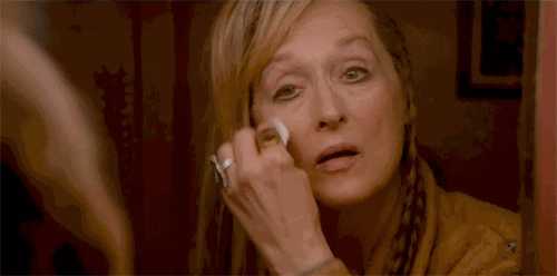 粉底遮脱妆不卡粉,夏天脱妆严重怎么回事