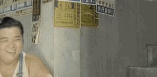 周星驰为钱拍戏的原因,周星驰一个镜头拍了三年