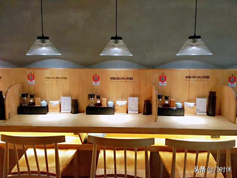 吃撑过大阪道顿崛，沉迷于京都拉面小路，来到宁波这家店，甚喜