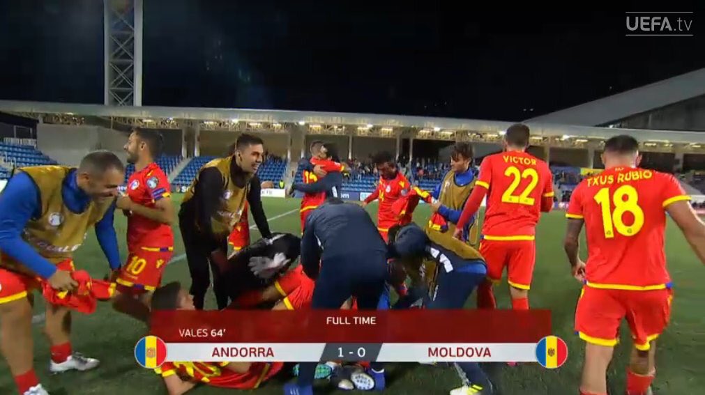 历史第一个500场告捷的球员,一场6-0令球员跪地指天疯狂庆祝