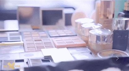 化妆台共多少钱,化妆台护肤品一堆