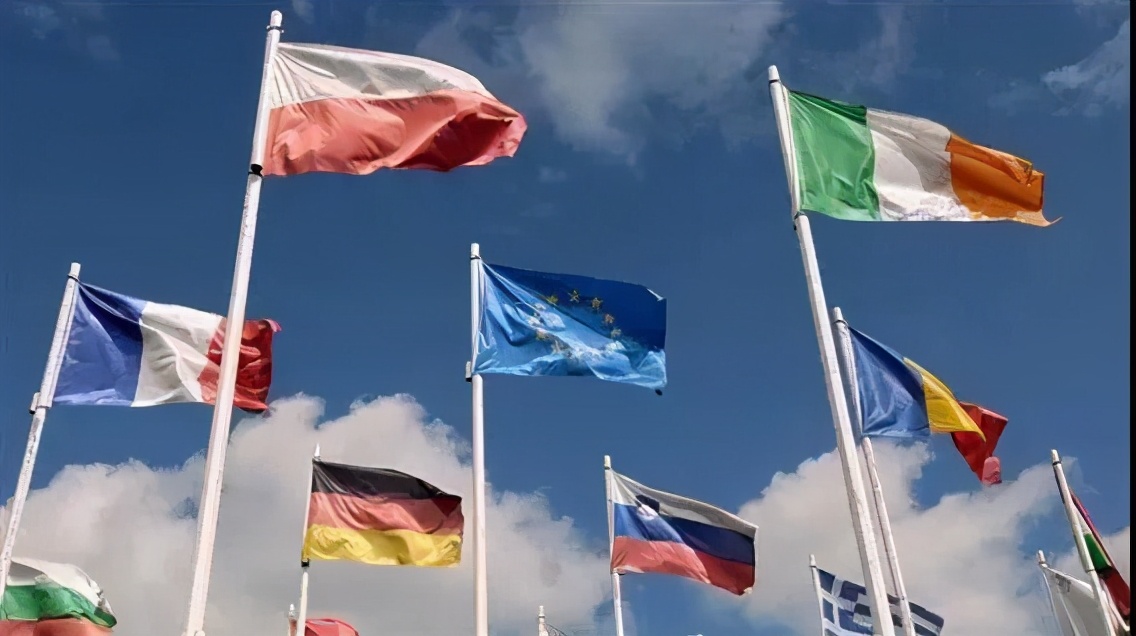 瑞士居留证与永久居民身份,瑞士长期居留证和永久居留证