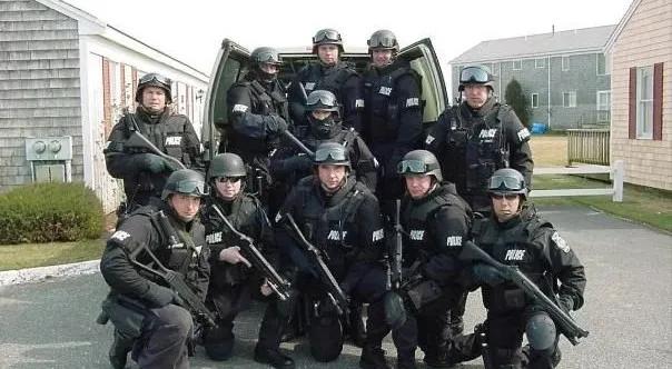 印度阅兵农民,印度阅兵大批农民开拖拉机抗议