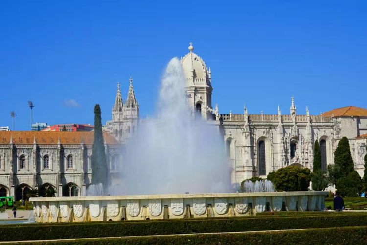 葡萄牙和西班牙怎么样,西班牙与葡萄牙边境风景