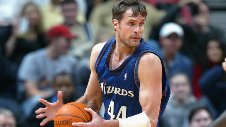 nba十大被伤病毁掉的天才球员,nba历史上被伤病毁掉的7大巨星