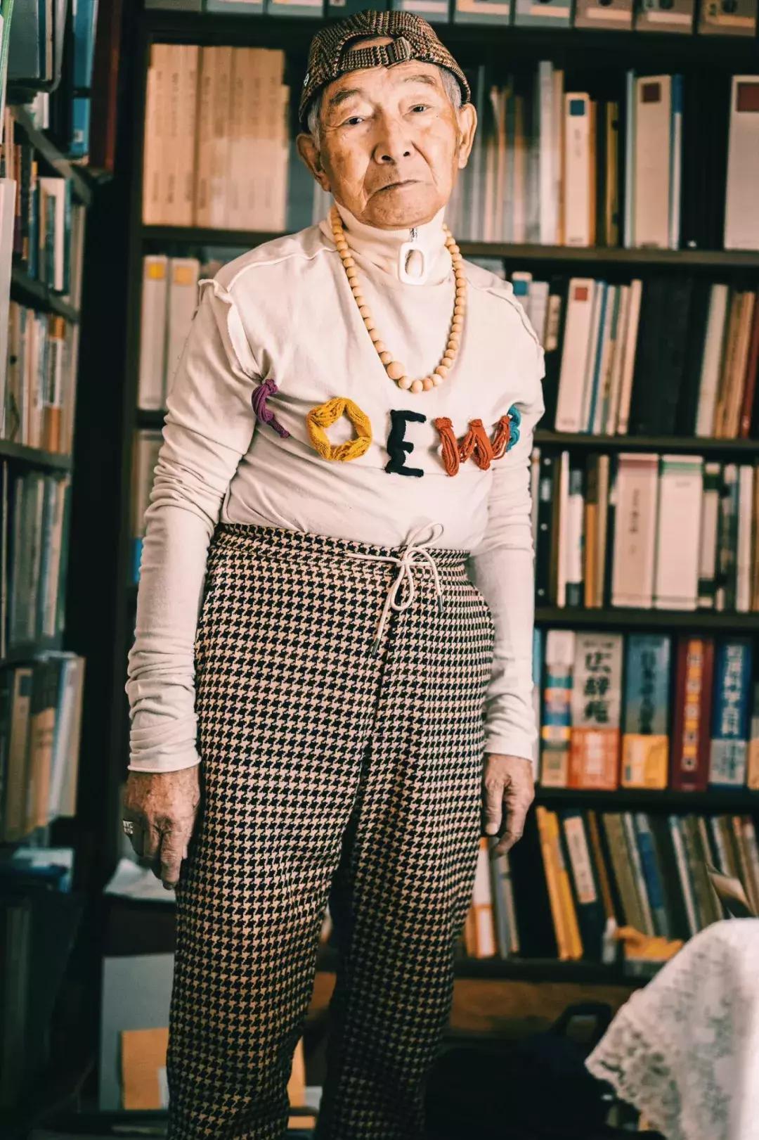 72岁农民大爷变成时尚男神,大爷秒变潮男