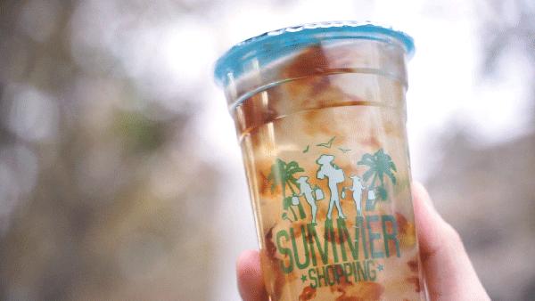 就这家连门都没有的2㎡小店，居然能在上海红17年？