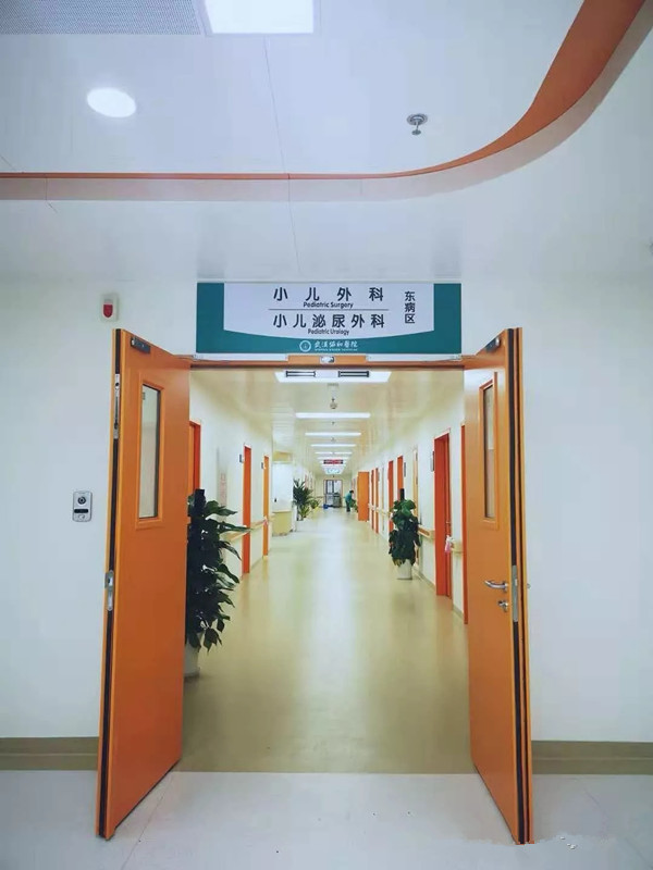 男婴儿尿道下裂原因,男宝宝尿道下弯处理