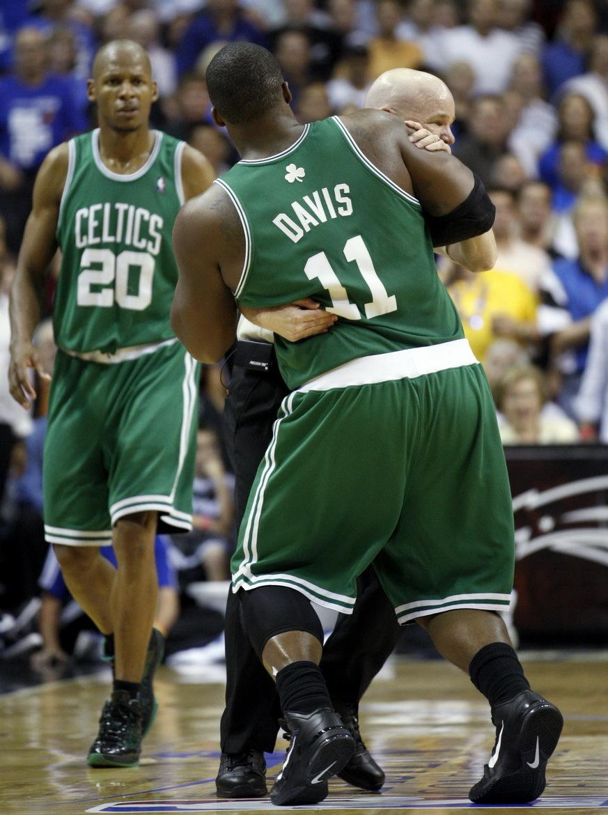 大宝贝戴维斯锡安,锡安大体重影响速度吗