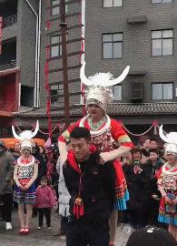 开心搞笑视频小哥哥,小哥哥搞笑视频gif