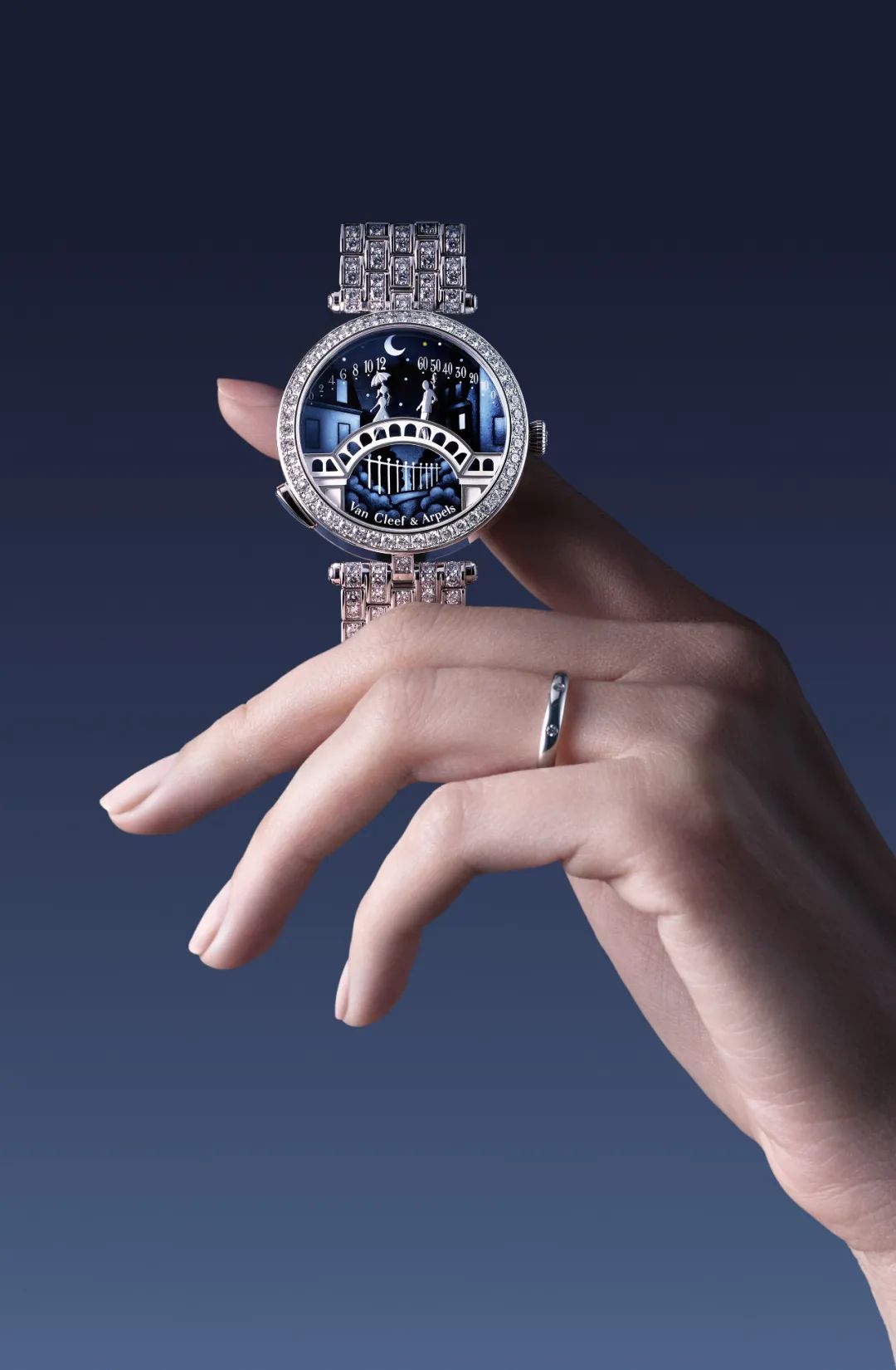 梵克雅宝情人桥值得买吗,梵克雅宝情人桥是什么机芯