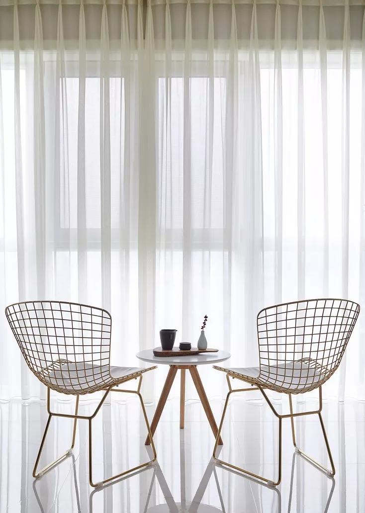 你们家阳台贴墙砖了吗,你们家阳台都瓷砖上墙没