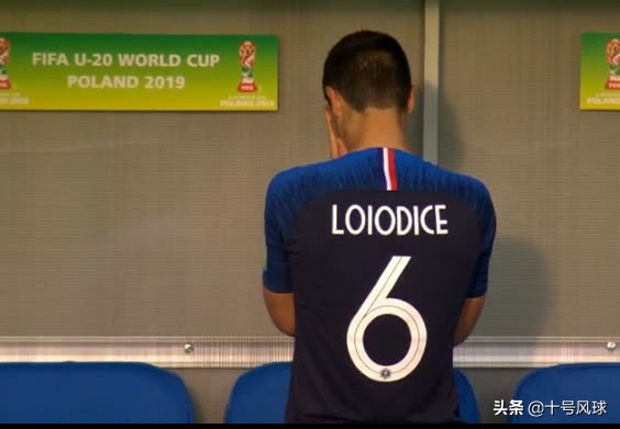 世青赛中国男足2-2法国,国青2-0法国