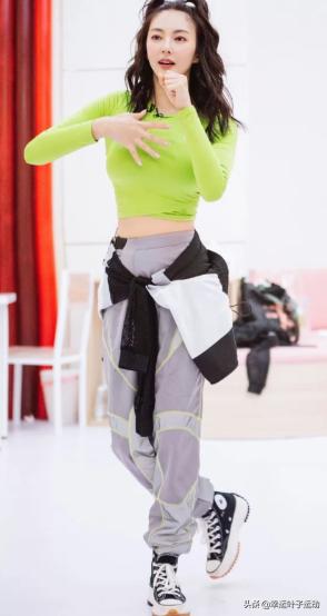 yeezy最值得购买的鞋款,你还在等拼多多618补贴吗