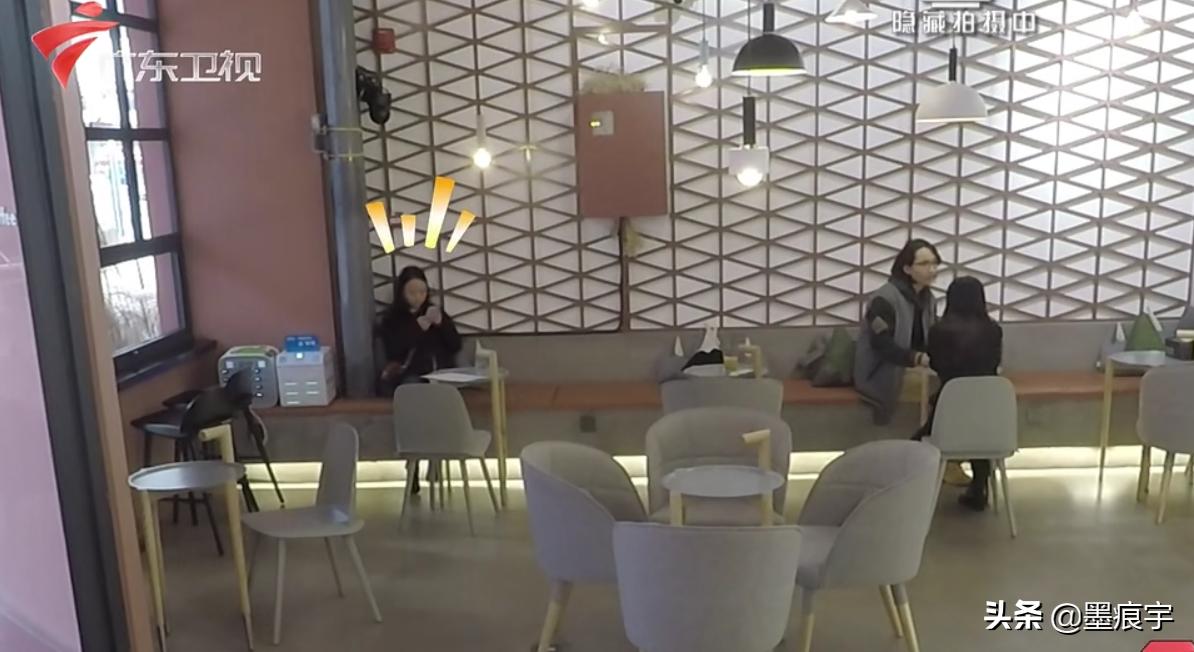 男子拿假钻戒求婚,男子自称月入百万却拿假钻戒求婚