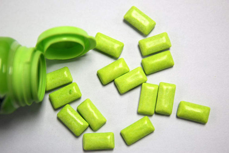 如何解决地板脏的问题,家里的地板又脏又难擦怎么办