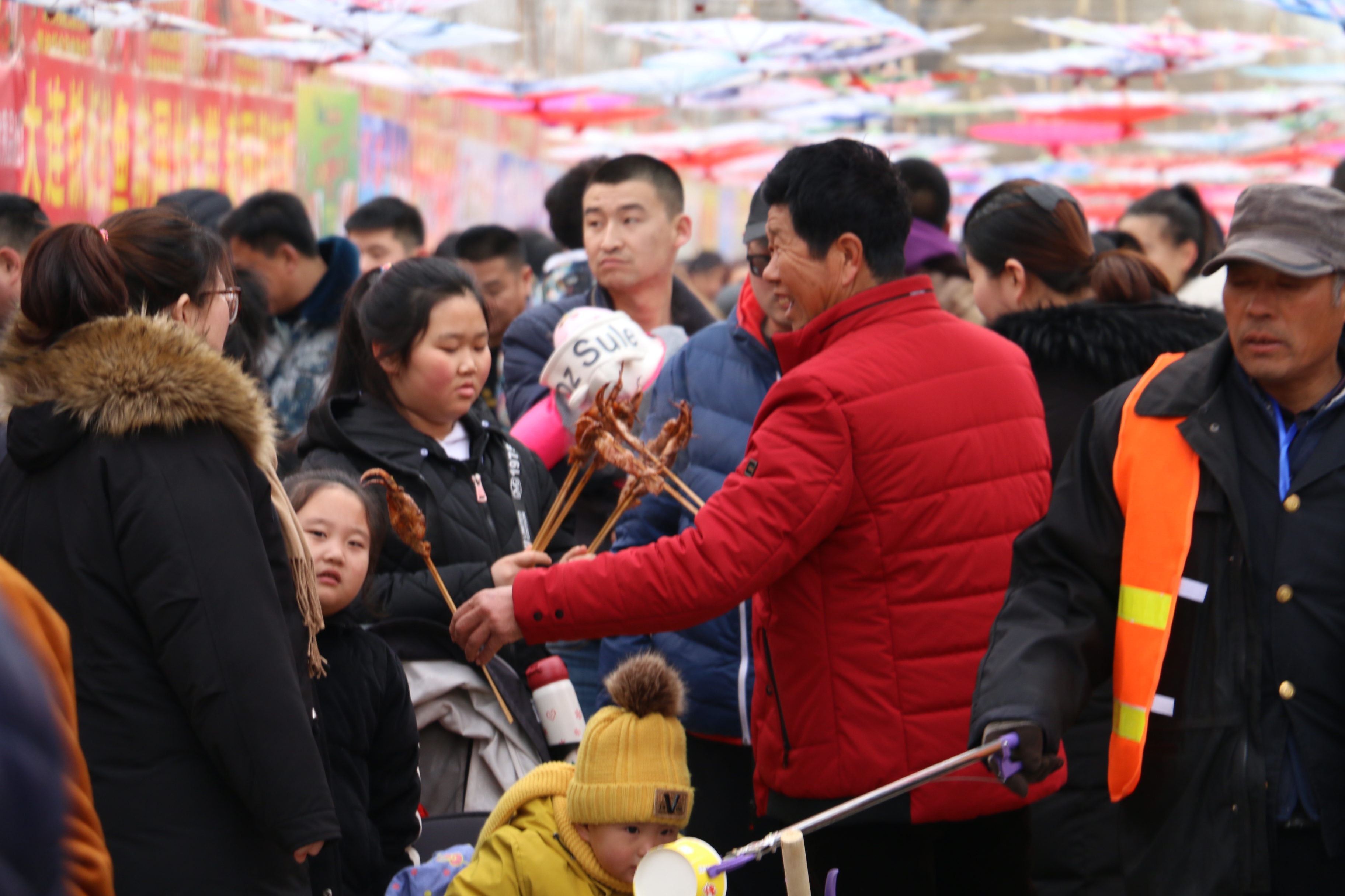 新春去哪里,新年去赶集