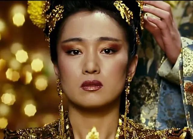 巩皇一生的情史,巩女皇