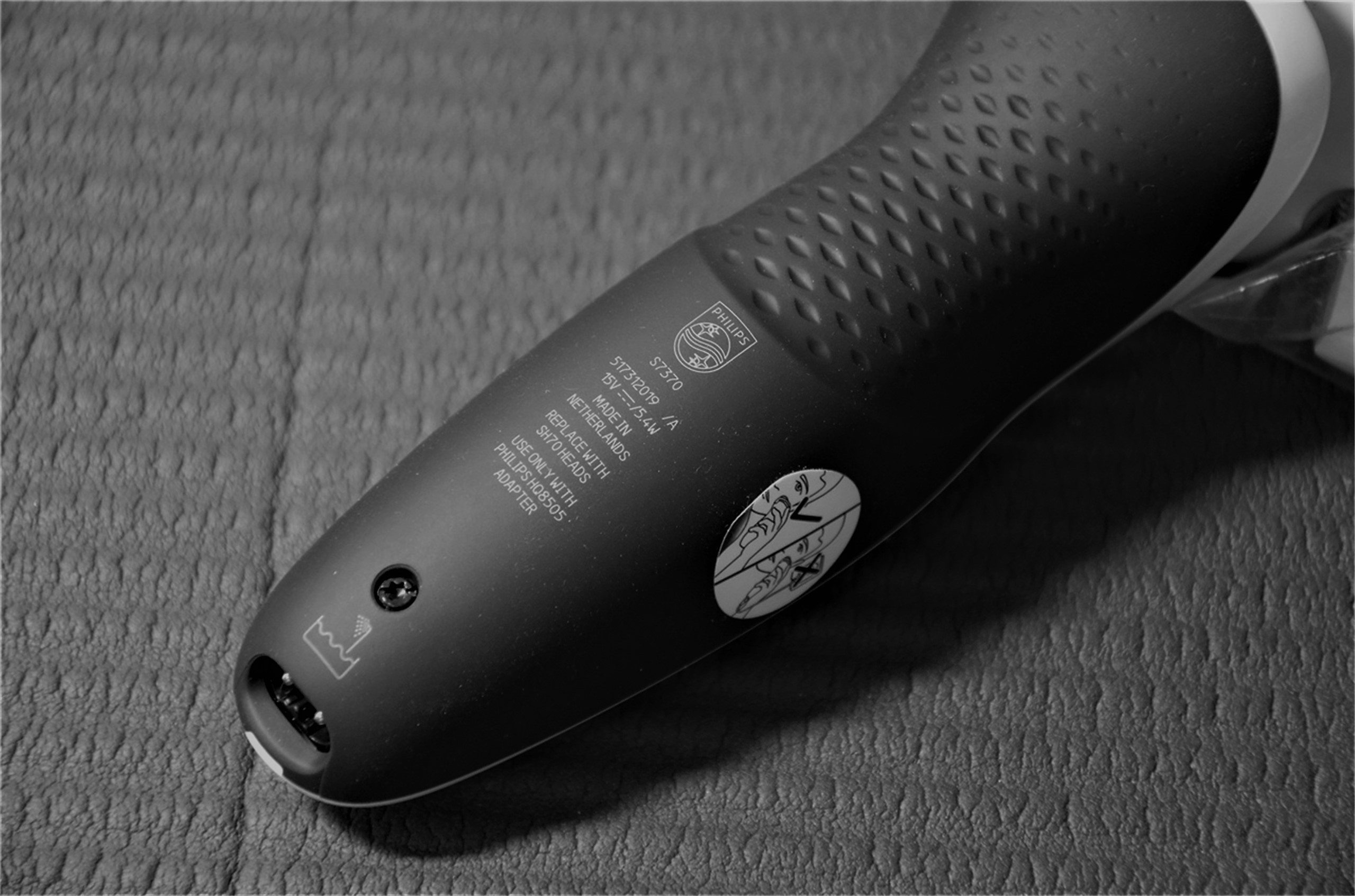 飞利浦s7000剃须刀怎样全身水洗,飞利浦剃须刀s7000使用说明