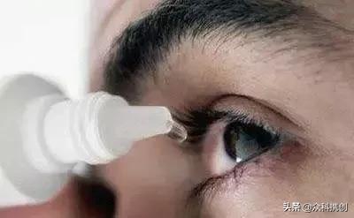 滴完眼药水多久可以洗澡,滴眼药水的时候要把眼睛洗干净吗