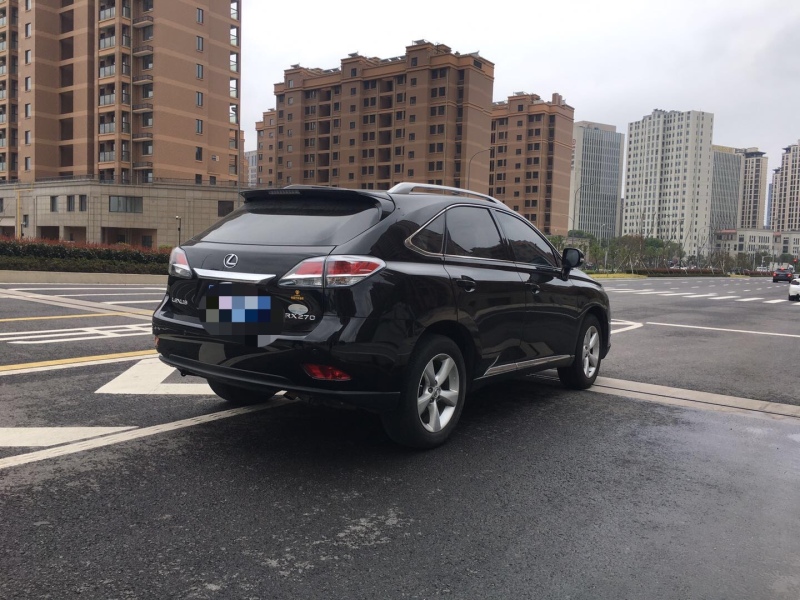 雷克萨斯rx270,雷克萨斯rx12款rx270烧机油吗