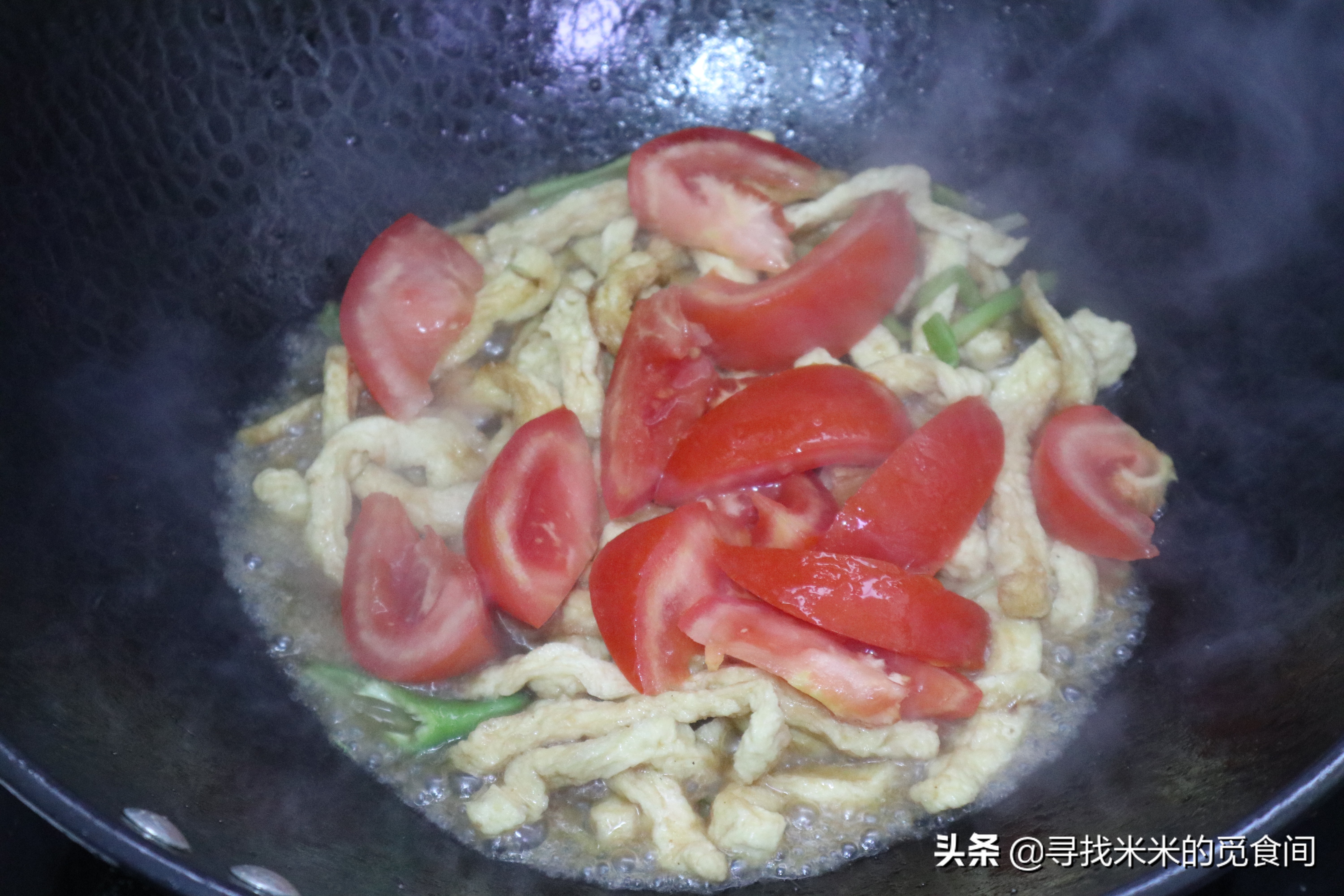 炒油炸豆腐丝的做法 (青椒炒油炸豆腐丝的家常做法)