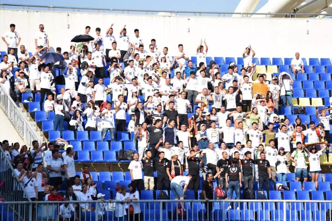贵州恒丰巅峰时刻,贵州恒丰客场0-1惜败陕西大秦之水