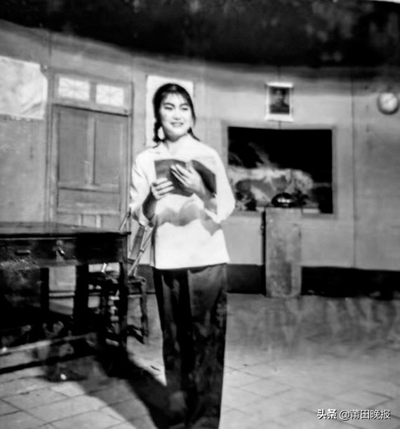 当年初二（4）班演出那些事儿