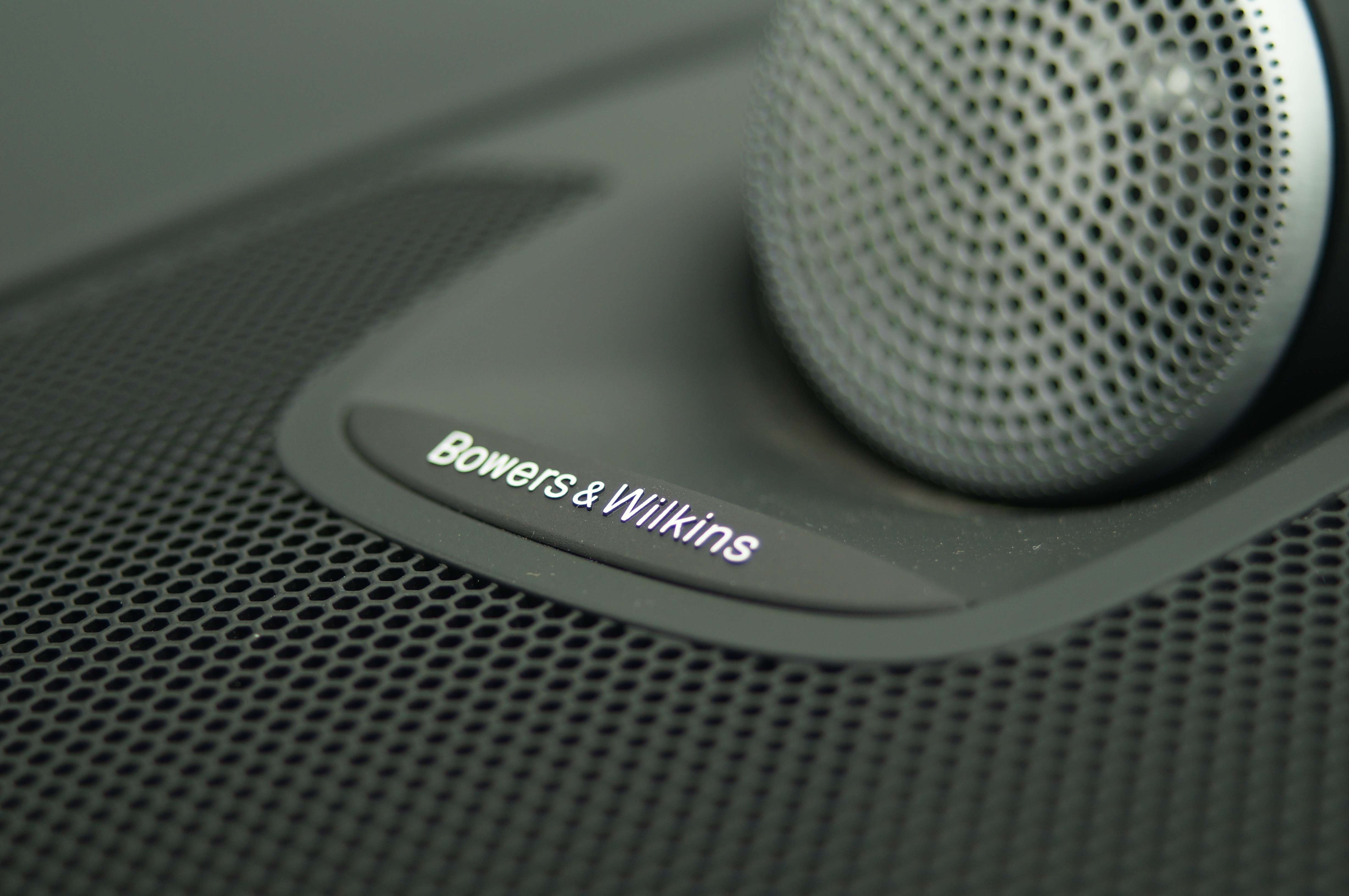 汽车各品牌音响对比,汽车品牌音响和普通音响的区别