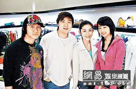 半年换3个妹子，但我仍然是纯情boy？