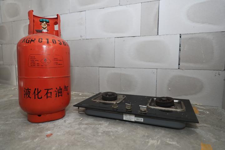 液化气爆燃事故关注事项,液化气火苗爆燃