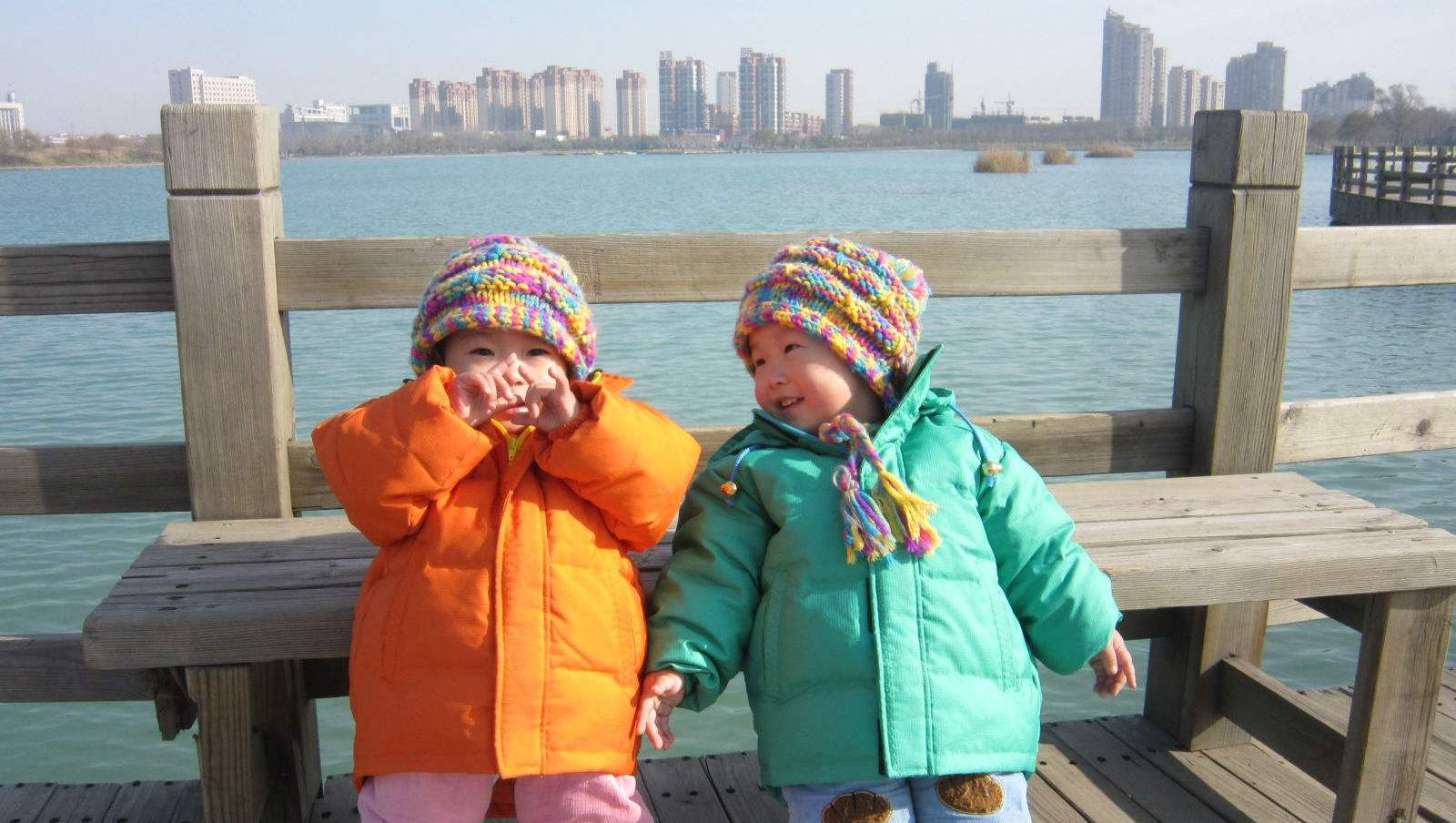 新生婴儿带出门需要关注哪些,新生儿不出门需要戴帽子吗