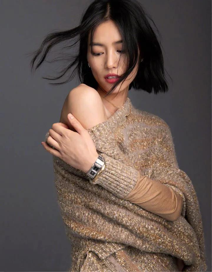 大表姐刘雯东山再起，代言国际大牌，曾“自杀式毁约”赔1.6亿