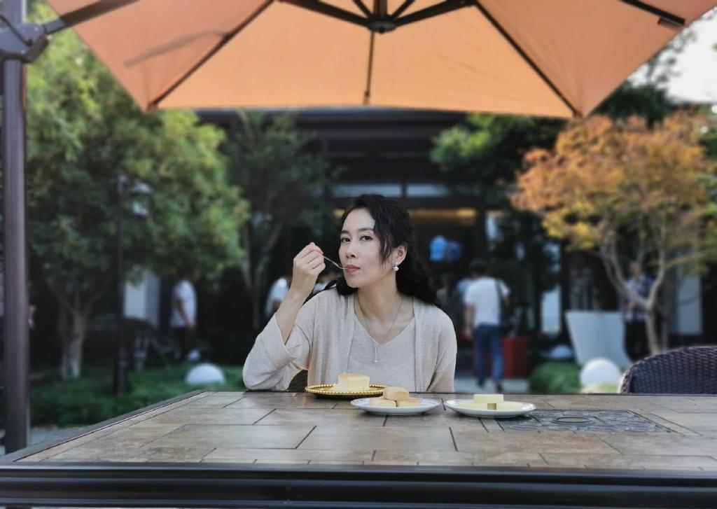 温峥嵘高贵的气质,温峥嵘氛围